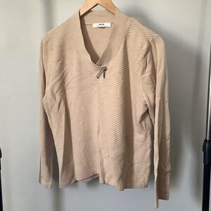 Euc Long sleeve top